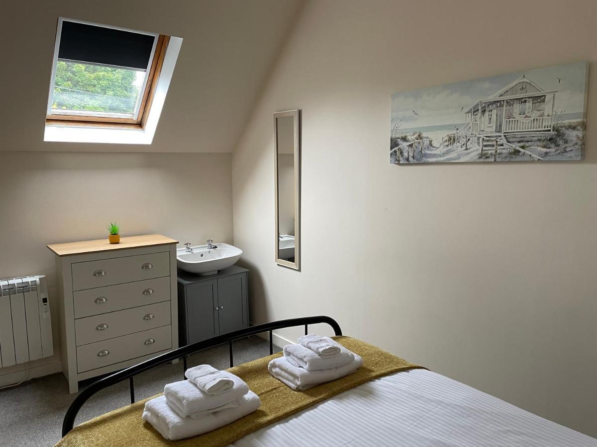 2 Bedroom Flat In Stornoway Town Centre ภายนอก รูปภาพ