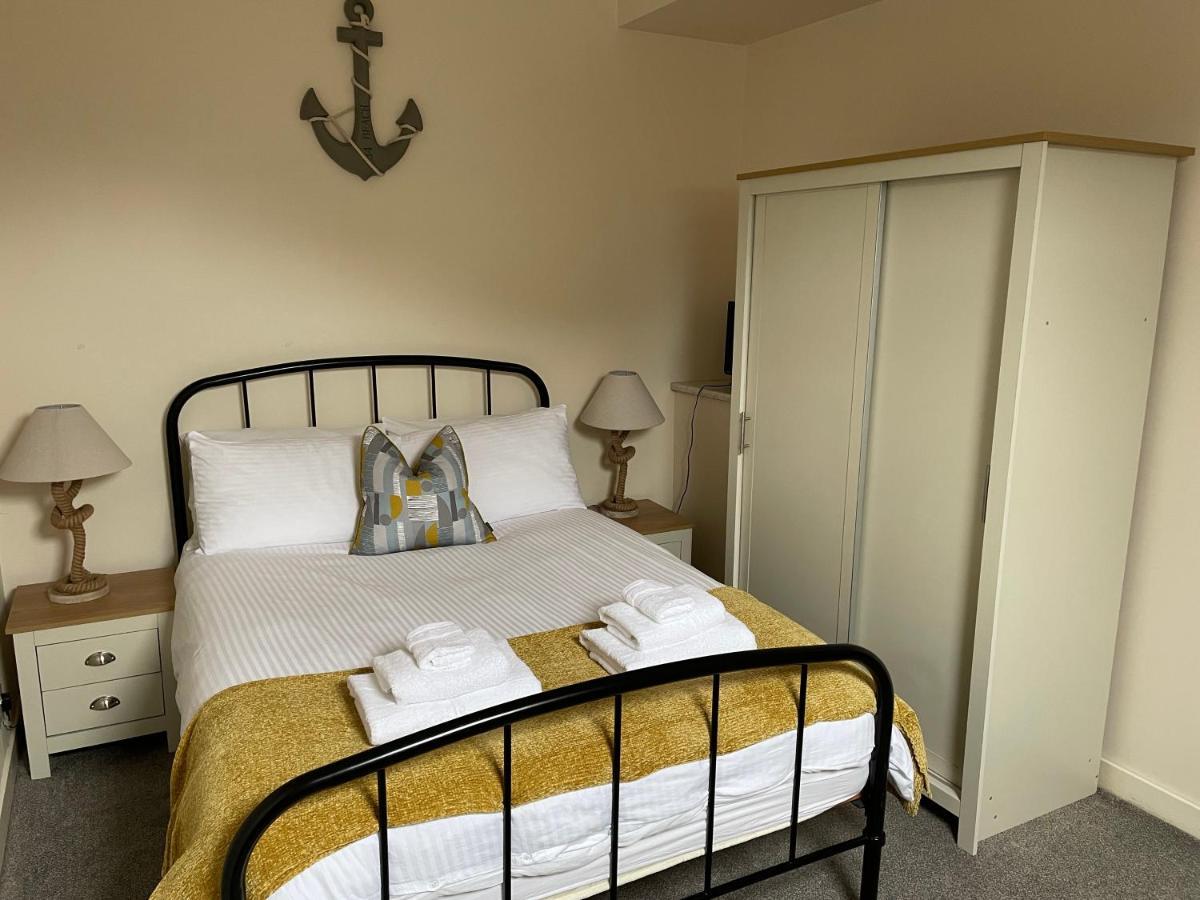 2 Bedroom Flat In Stornoway Town Centre ภายนอก รูปภาพ